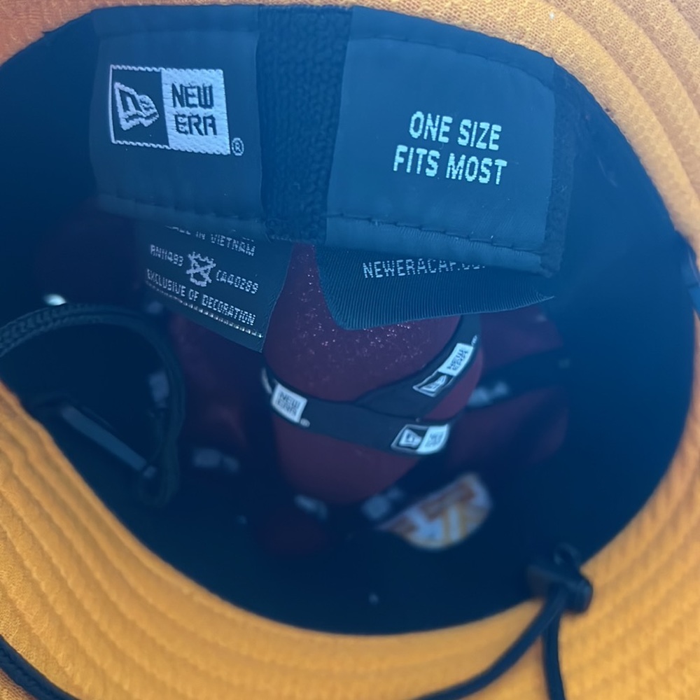 Bucket hat - Picture 2 of 2